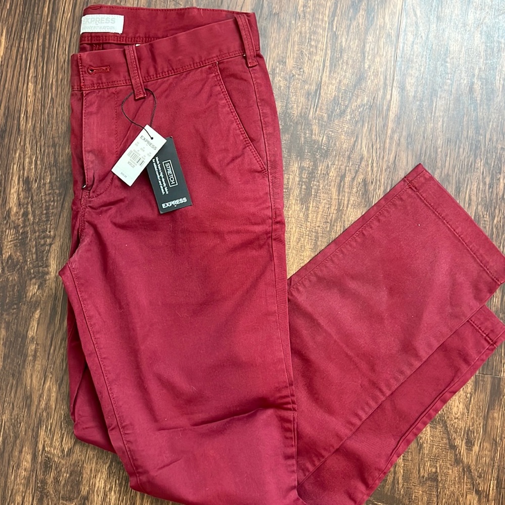 Men's express chino pants. NWT